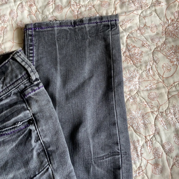 Express Jeans - Picture 3 of 5